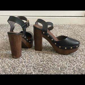 Mission size 8 70’s style chunky Mary Janes